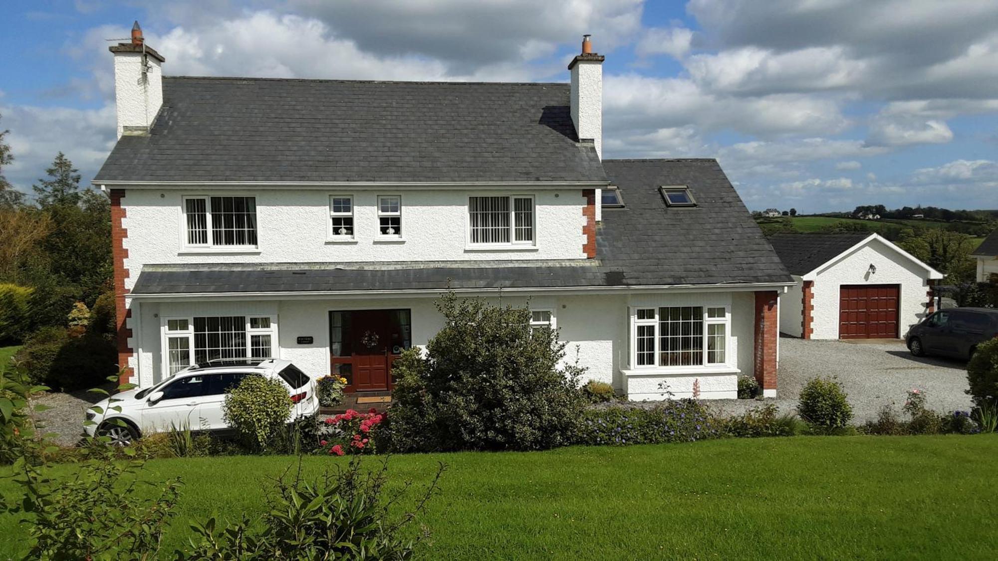 Hawthorn Lodge Belturbet Eksteriør bilde